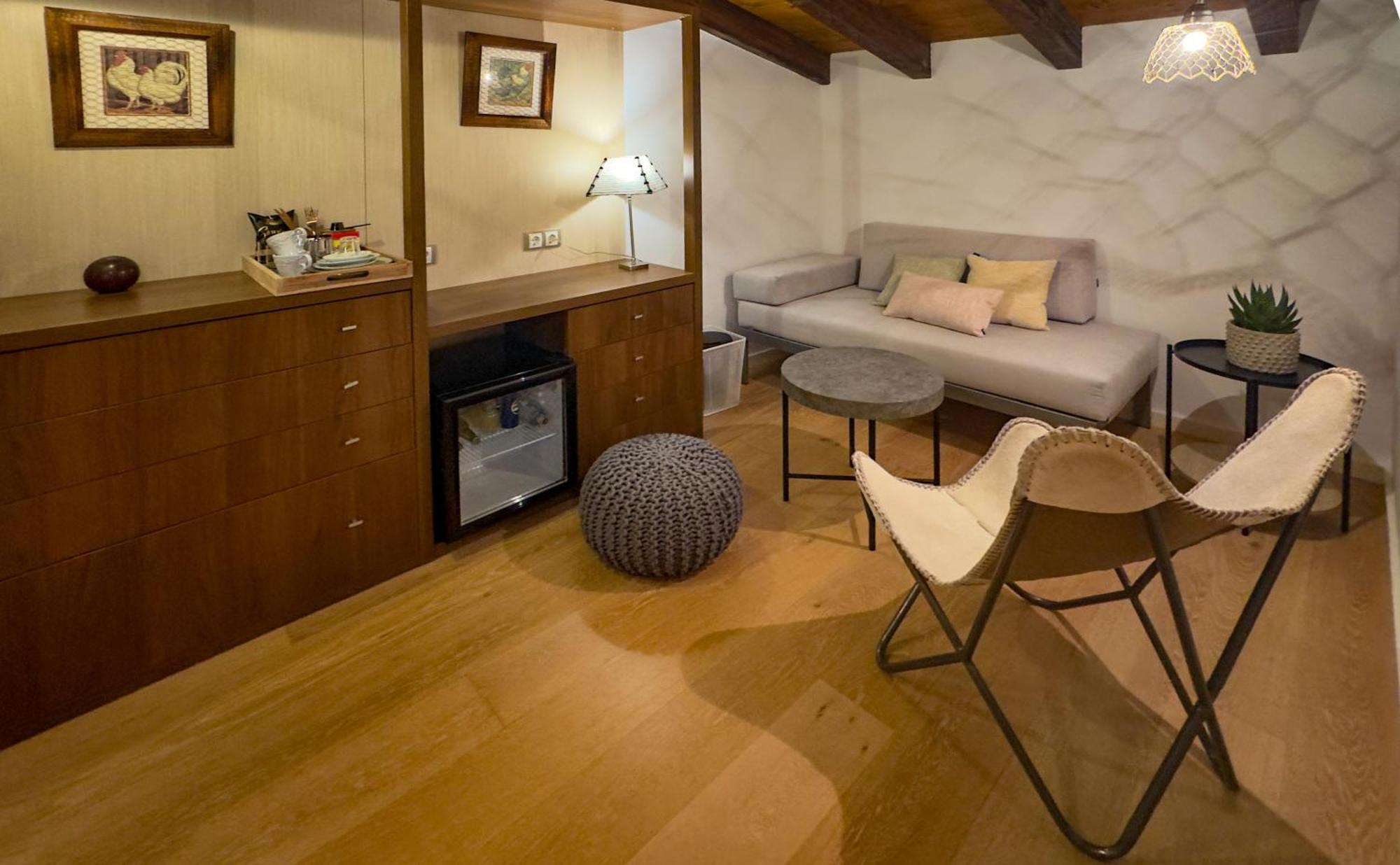 Hotel Rural Flor De Almendro Loarre Bagian luar foto